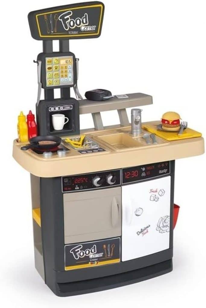 Test du food corner de Smoby : une cuisine resto pour enfants