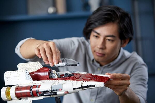 LEGO Star Wars - A-Wing Starfighter