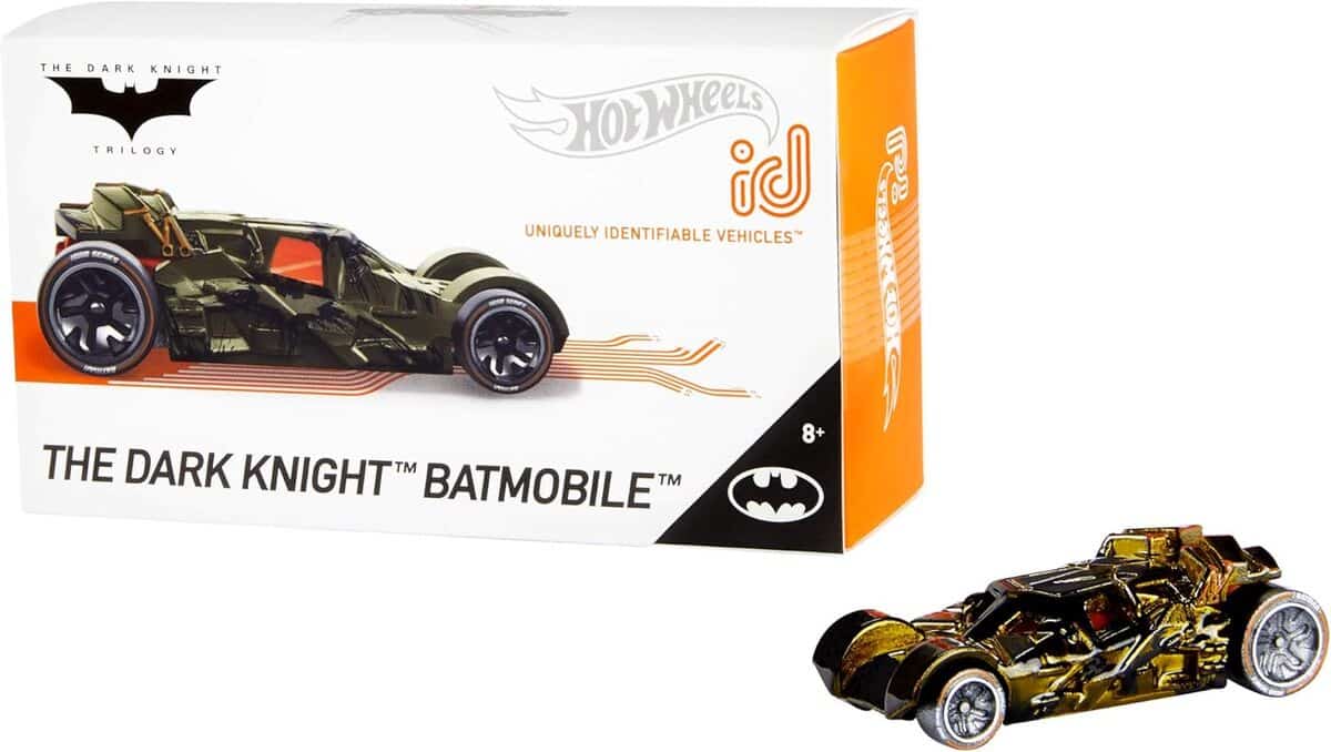 Test de la Batmobile Hot Wheels id FXB26 avec puce NFC intégrée