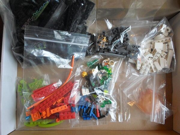 LEGO - 7646 - Jeu de construction - Mars Mission - Vaisseau espion Alien ETX