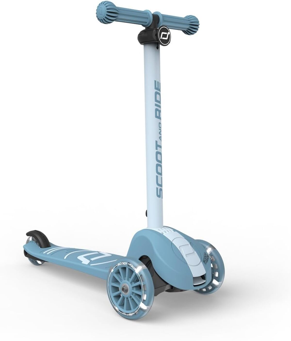 Test de la trottinette Scoot & Ride Highwaykick 3S : pliable et lumineuse pour enfants