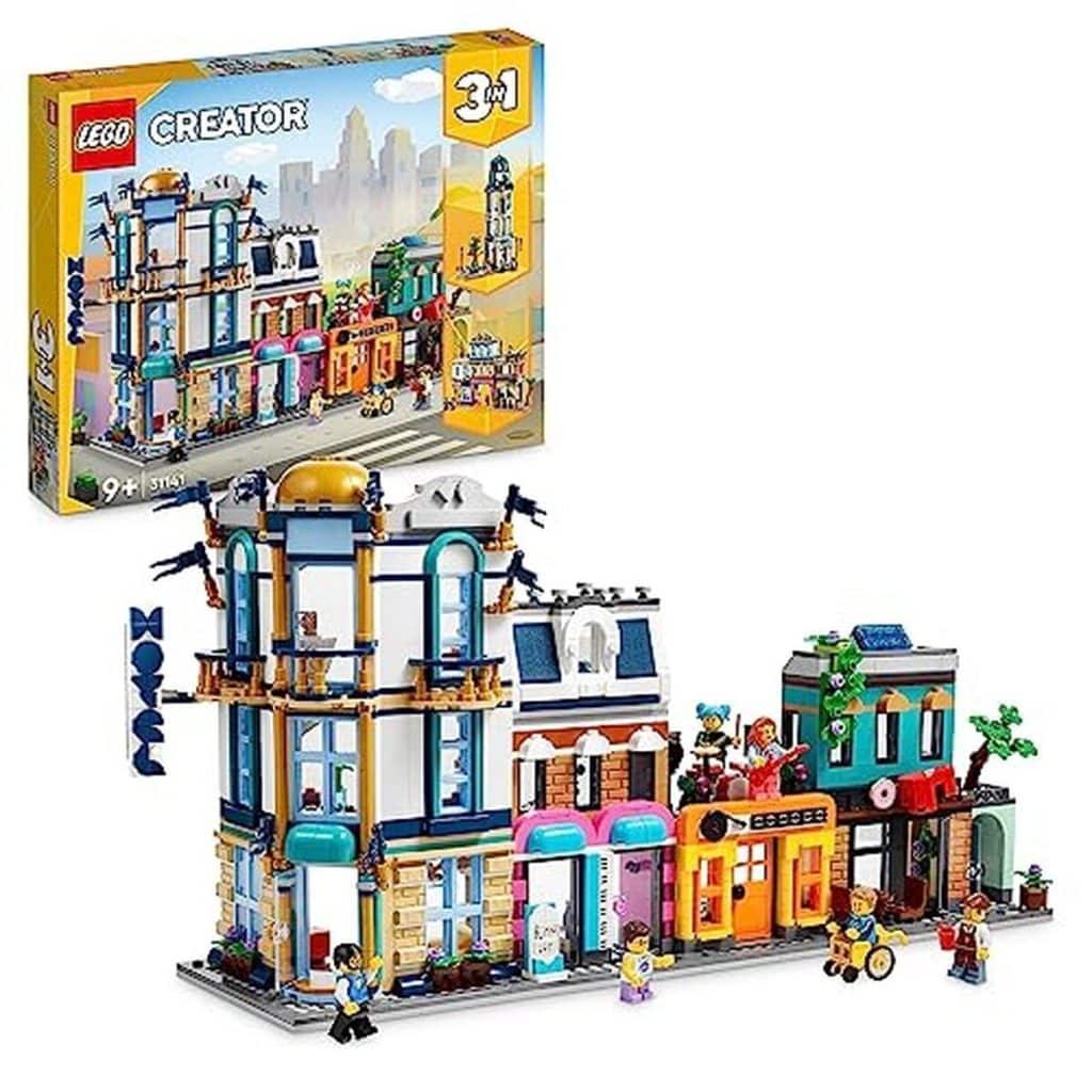 Analyse du LEGO Creator 31141 : exploration détaillée de la grand-rue