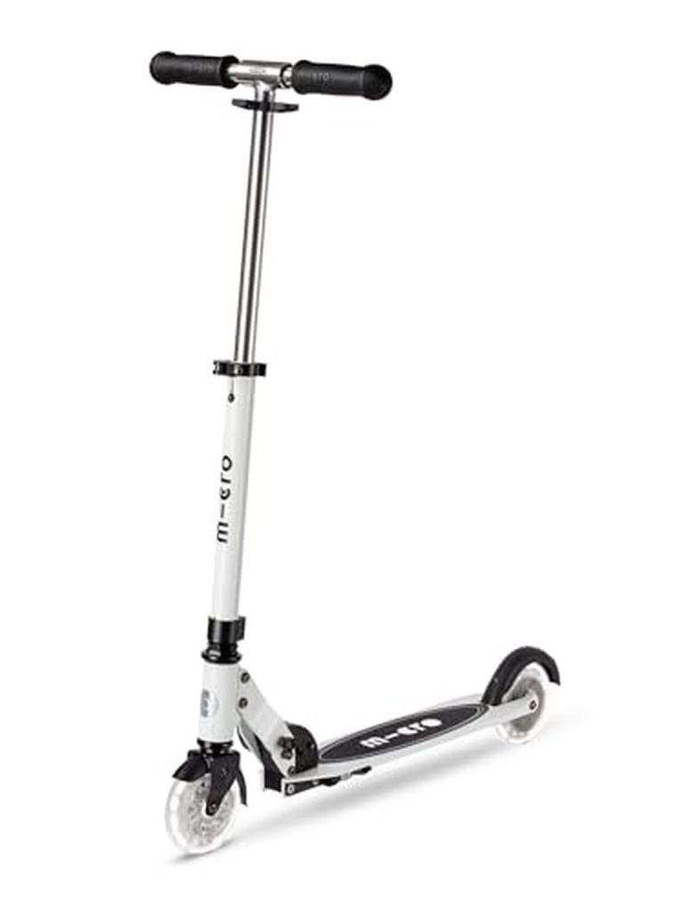 Test : trottinette enfant LED Sprite Micro compacte et pliable